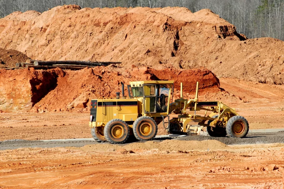 The Importance of Heavy Equipment Operators in the USA - Motor Grader